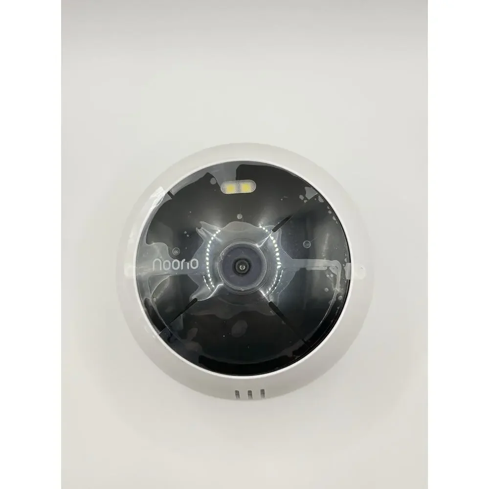 Noorio Spotlight Cam B210 Wire-Free Outdoor Security Camera